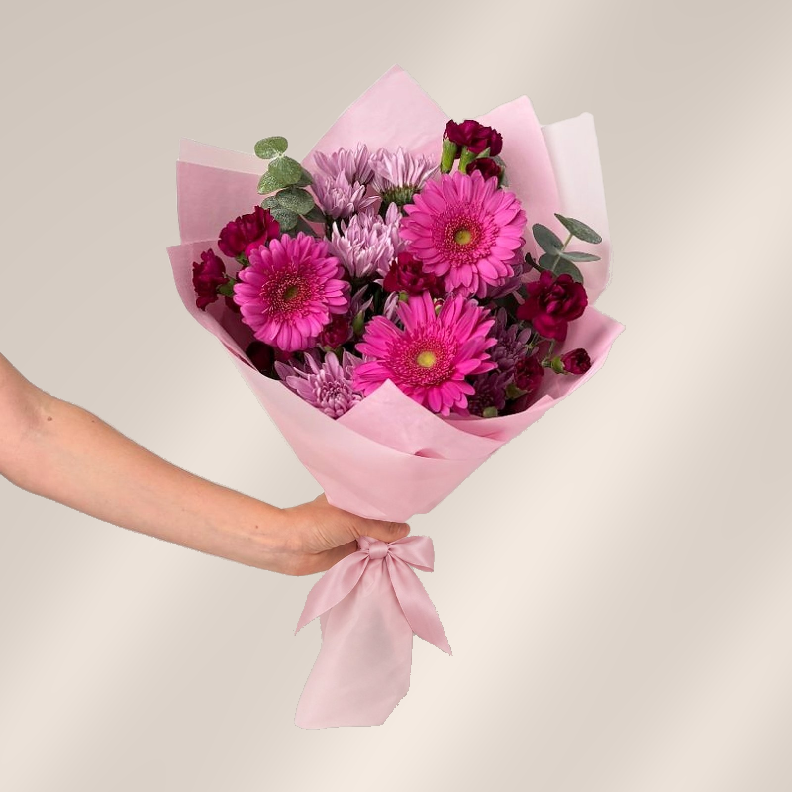 Daisy. Vivid color